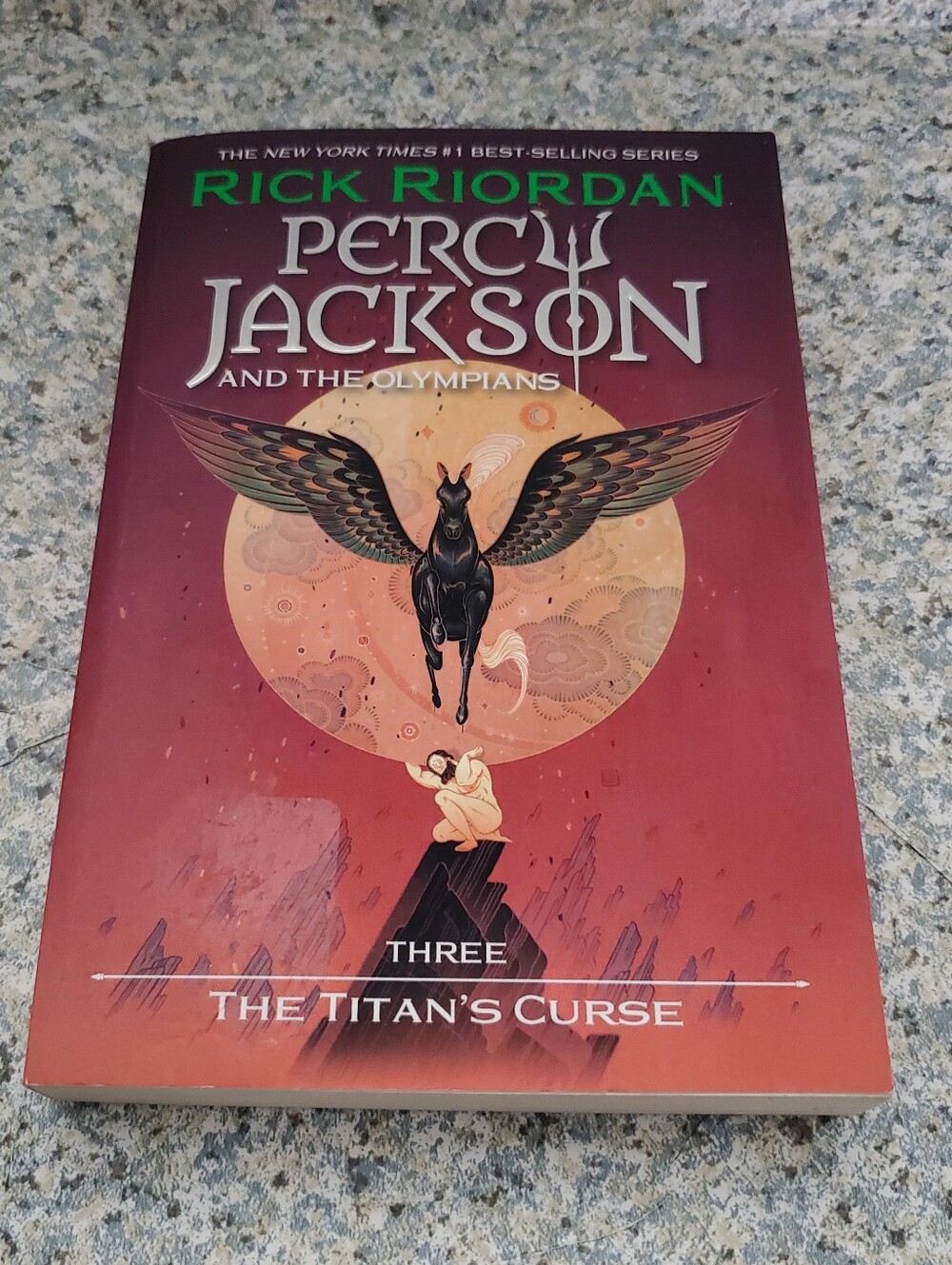 Percy Jackson and the Olympians: The Titan's Curse - Paperback Preowned